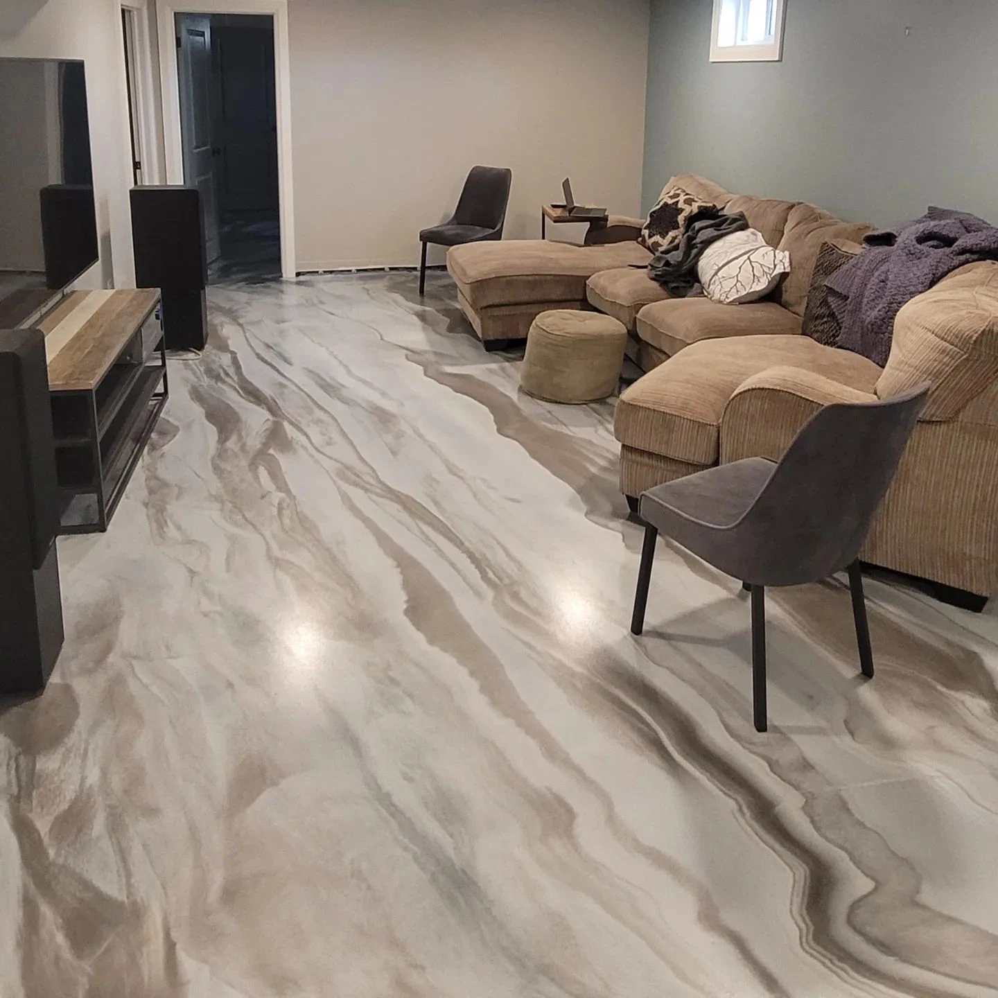 Garage Epoxy Installtion London Ontario Canada